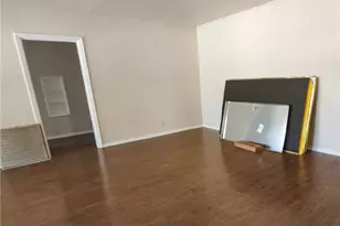 2006 N Wheeler St, Victoria, TX 77901 - Photo 8