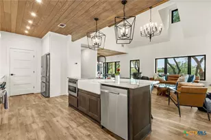 29720 Twin Creeks Dr, Bulverde, TX 78163 - Photo 16