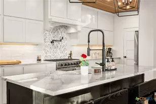 29720 Twin Creeks Dr, Bulverde, TX 78163 - Photo 14