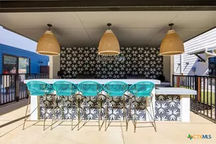 1208 N Academy Ave, New Braunfels, TX 78130 - Photo 20