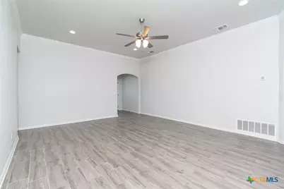 6910 Catherine Drive, Killeen, TX 76542 - Photo 4