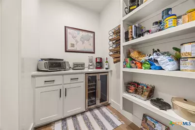 11205 Golden Eagle Avenue, Salado, TX 76571 - Photo 14