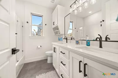 11205 Golden Eagle Avenue, Salado, TX 76571 - Photo 28