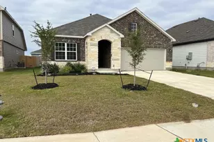 105 Beveridge Rd, Seguin, TX 78155 - Photo 1