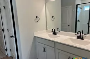 105 Beveridge Rd, Seguin, TX 78155 - Photo 16