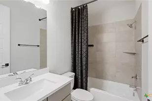 1838 Luna St, New Braunfels, TX 78132 - Photo 32