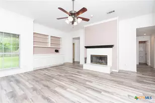 524 Neches St, Belton, TX 76513 - Photo 6