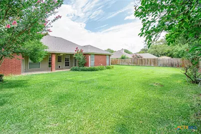 524 Neches Street, Belton, TX 76513 - Photo 4