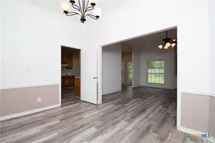 524 Neches St, Belton, TX 76513 - Photo 12