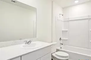 152 Mullen, Taylor, TX 76574 - Photo 20