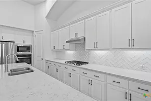 1323 Academy Oaks Dr, San Marcos, TX 78666 - Photo 10