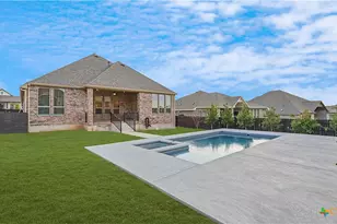 1323 Academy Oaks Dr, San Marcos, TX 78666 - Photo 40