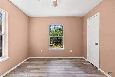 906 Attas Avenue, Killeen, TX 76541 - Photo 10