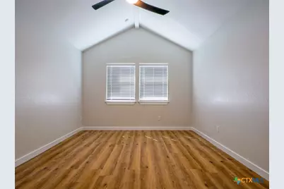 301 Cedarhill Drive, Granite Shoals, TX 78654 - Photo 20