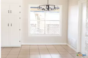 405 Westwood Dr, Port Lavaca, TX 77979 - Photo 14