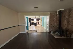 351 Stone Oak Dr, Inez, TX 77968 - Photo 8