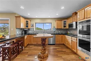 404 Skyline Rd, Georgetown, TX 78628 - Photo 14