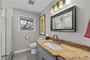 404 Skyline Rd, Georgetown, TX 78628 - Photo 20