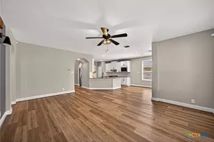 22227 Waldon Vale, San Antonio, TX 78261 - Photo 10