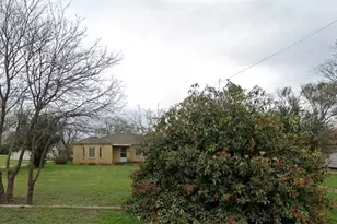 1915 & 1925 S Wall St, Belton, TX 76513 - Photo 16