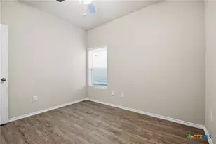 292 Legacy Cir, New Braunfels, TX 78130 - Photo 32