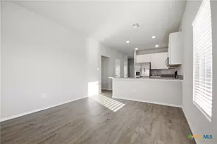 292 Legacy Cir, New Braunfels, TX 78130 - Photo 16