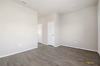 292 Legacy Circle, New Braunfels, TX 78130 - Photo 6