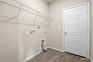 292 Legacy Cir, New Braunfels, TX 78130 - Photo 24