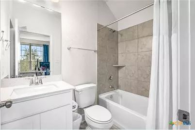 2263 SE Bluewood Street, New Braunfels, TX 78132 - Photo 18