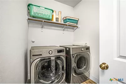 2263 SE Bluewood Street, New Braunfels, TX 78132 - Photo 14