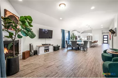 2263 SE Bluewood Street, New Braunfels, TX 78132 - Photo 8