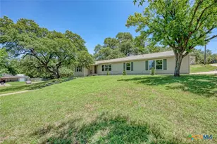 502 W Ave A, Lampasas, TX 76550 - Photo 4