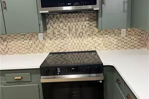 502 W Ave A, Lampasas, TX 76550 - Photo 22