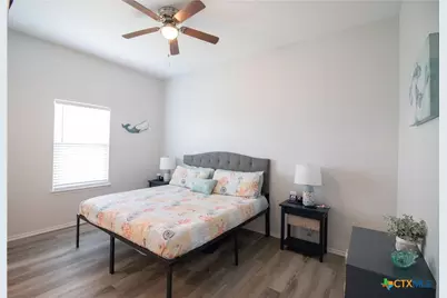 207 Paradise Dr, Rockport, TX 78382 - Photo 10