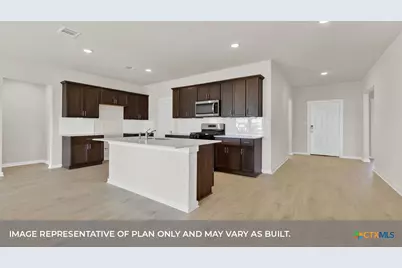 383 Kolbo Crossing Cove, Lockhart, TX 78644 - Photo 14