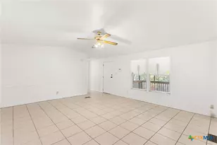 222 Buckhorn Dr, Canyon Lake, TX 78133 - Photo 4