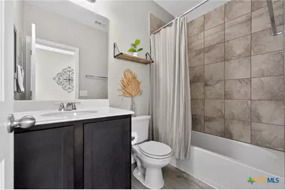 1608 Alvin Cir, New Braunfels, TX 78130 - Photo 28