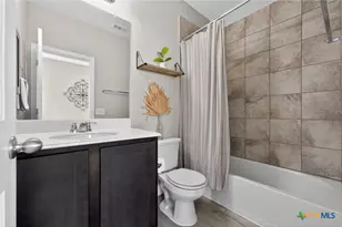 1608 Alvin Cir, New Braunfels, TX 78130 - Photo 28