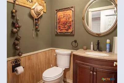 403 Oakside Drive, Victoria, TX 77905 - Photo 30