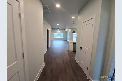 206 Lewis Todd, Blanco, TX 78606 - Photo 10