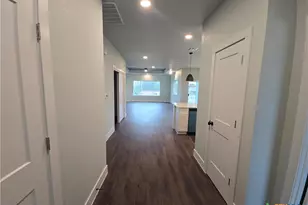 206 Lewis Todd, Blanco, TX 78606 - Photo 10