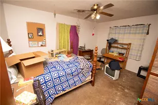 301 Rosewood Dr, Victoria, TX 77901 - Photo 14