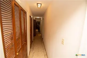301 Rosewood Dr, Victoria, TX 77901 - Photo 12