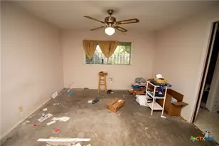 301 Rosewood Dr, Victoria, TX 77901 - Photo 20