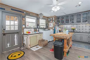 7150 Linne Rd, Seguin, TX 78155 - Photo 24