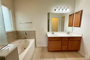 2065 Oxbow Cir, New Braunfels, TX 78130 - Photo 20