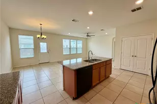 2065 Oxbow Cir, New Braunfels, TX 78130 - Photo 14