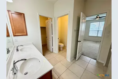 2065 Oxbow Circle, New Braunfels, TX 78130 - Photo 22