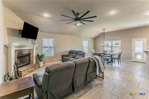 821 Kendra Dr, Temple, TX 76502 - Photo 2