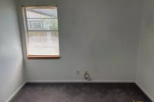 303 Ridge St, Copperas Cove, TX 76522 - Photo 10